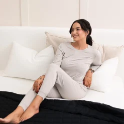 New Kyte Baby Adult Quilted Blanket in 2.5 Midnight