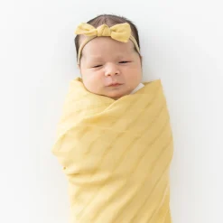 New Kyte Baby Bamboo Muslin Tiny Bow in Sandcastle