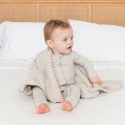 Discount Kyte Baby Chunky Knit Baby Blanket in Oat