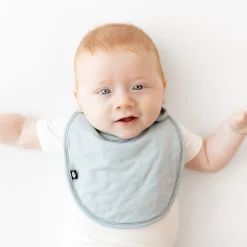 Outlet Kyte Baby Cushy Bib in Fog