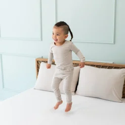 Kyte Baby Long Sleeve Pajamas in Oat