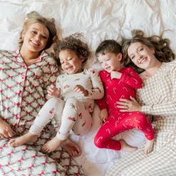 Hot Kyte Baby Long-Sleeved Women's Pajama Set in Holiday Bow