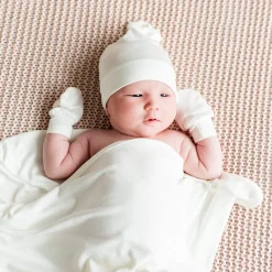 Discount Kyte Baby Scratch Mitten in Cloud