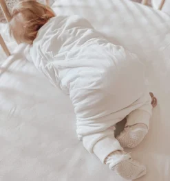 Clearance Kyte Baby Sleep Bag Walker in 2.5 Cloud