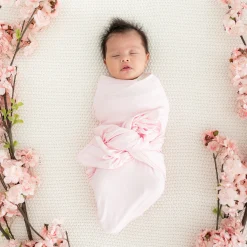 New Kyte Baby Swaddle Blanket in Sakura