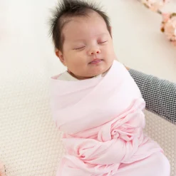 New Kyte Baby Swaddle Blanket in Sakura
