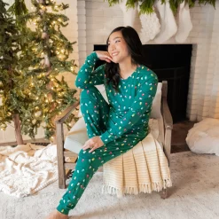 Best Kyte Baby Women's Jogger Pajama Set in Merry and Bright