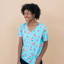 Discount Kyte Baby Women’s Relaxed Fit V-Neck in Hibiscus