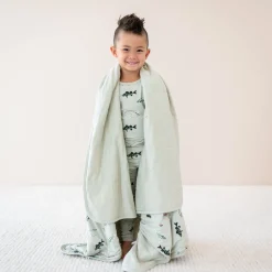 Sale Kyte Baby Youth Blanket in 2.5 Fishing