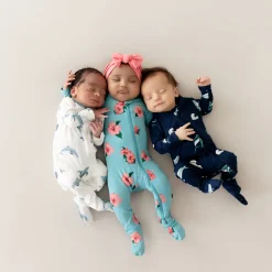 Hot Kyte Baby Zippered Footie in Humpback
