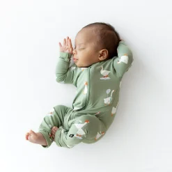 Best Kyte Baby Zippered Romper in Silly Goose